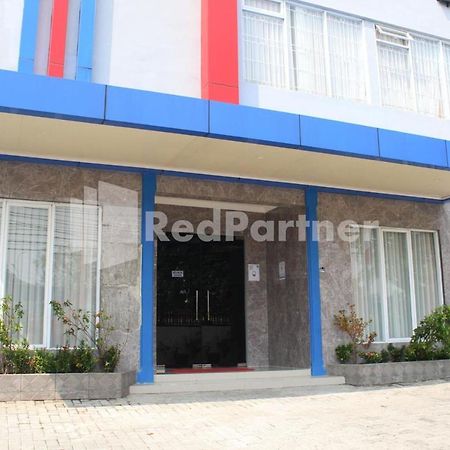 Brahma Hotel RedPartner Jakarta Exterior foto
